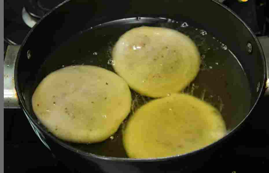 Fry Kachori