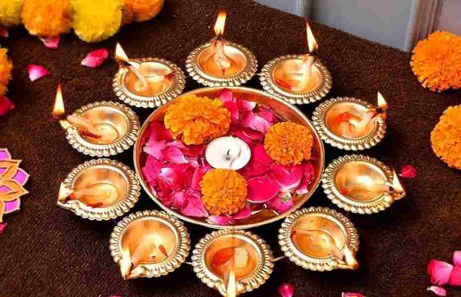 The ‘Flower’ Diyas